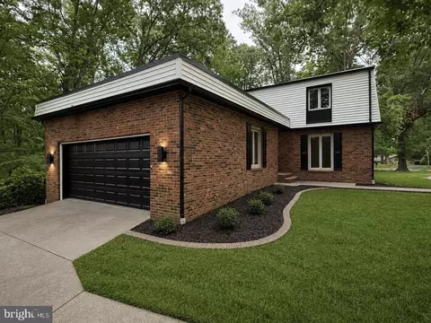 1002 Isabella Dr, Stafford, VA 22554