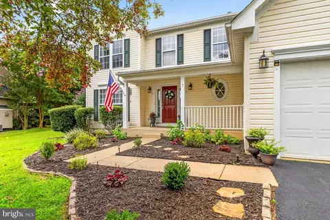7 Red Cedar Cir, Stafford, VA 22554
