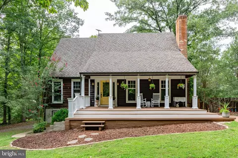 37 Koval Ln, Fredericksburg, VA 22406