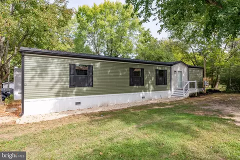 12 Dudley Ln, Fredericksburg, VA 22405