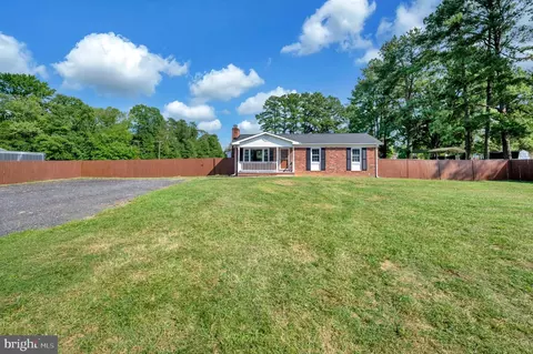 241 Ferry Rd, Fredericksburg, VA 22405