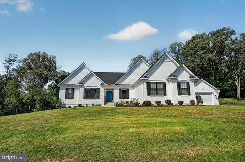 30 Hopewell Dr, Fredericksburg, VA 22406