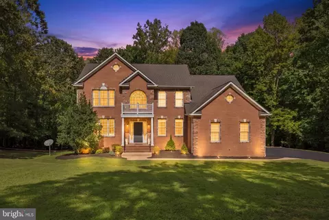 67 Indian View Ct, Stafford, VA 22554