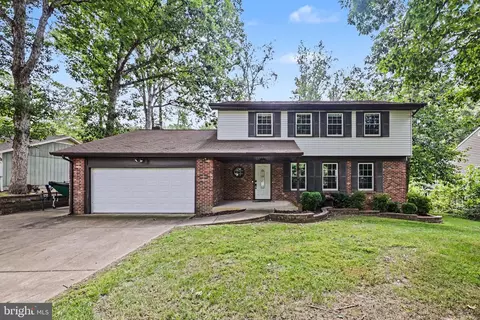 2026 Admiral Dr, Stafford, VA 22554