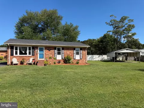 500 Sullivan Dr, Fredericksburg, VA 22405