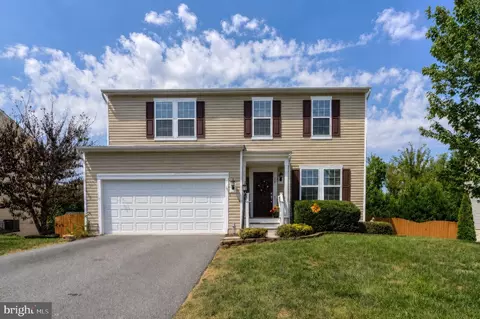 26 Hopkins Branch Way, Fredericksburg, VA 22406