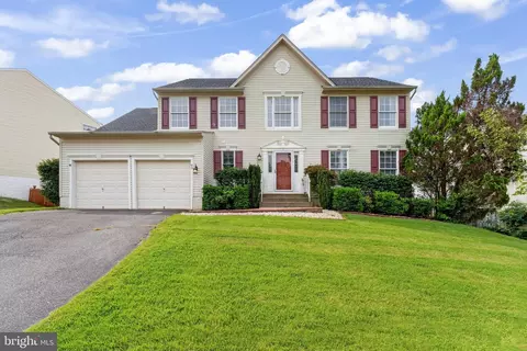 95 Basalt Dr, Fredericksburg, VA 22406