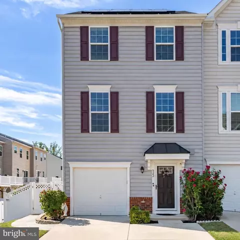 522 Rolling Valley Dr, Fredericksburg, VA 22405