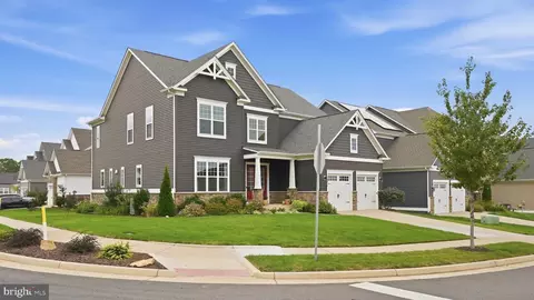 514 Pepperidge Dr, Stafford, VA 22554