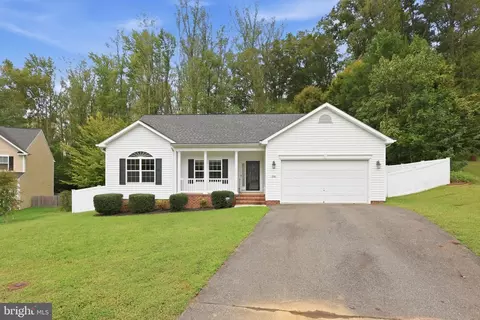336 Phillips St, Fredericksburg, VA 22405
