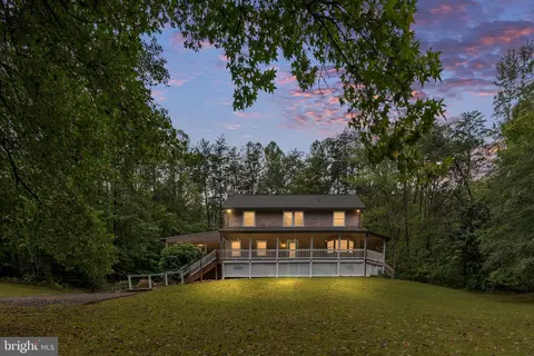 108 Stonehouse Rd, Fredericksburg, VA 22406
