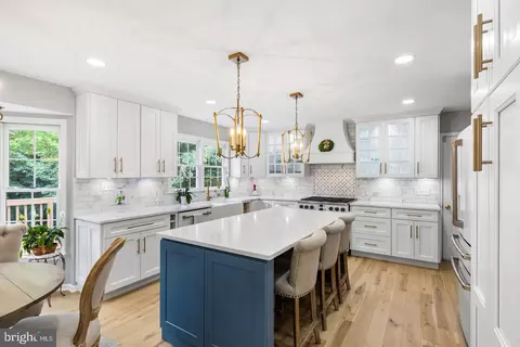 38 Lynchester Dr, Fredericksburg, VA 22406