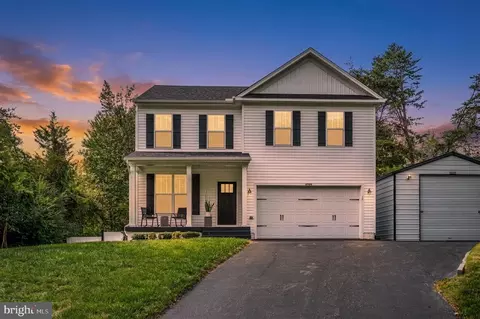 50 Beagle Rd, Fredericksburg, VA 22405