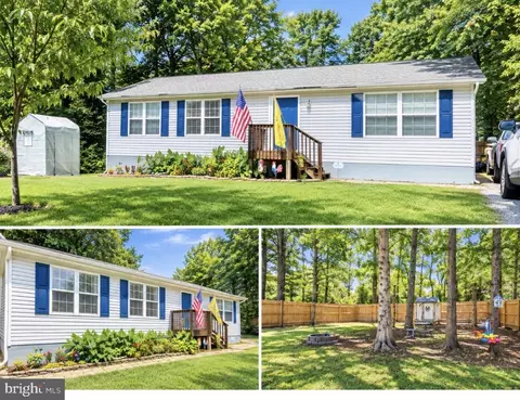 6 W Briar Dr, Stafford, VA 22556