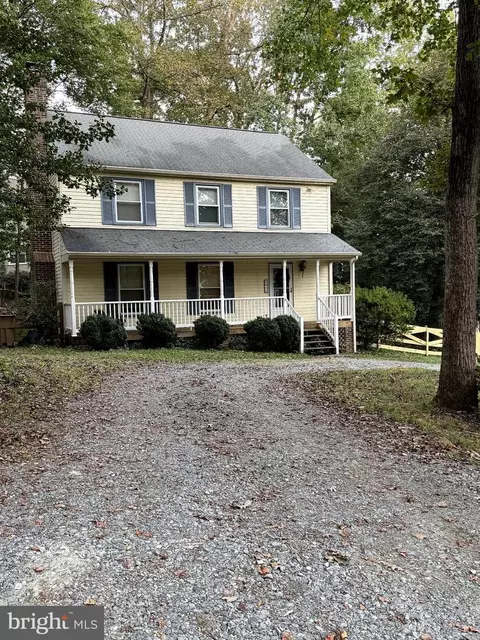 1015 Blackbeard Dr, Stafford, VA 22554