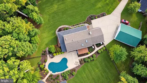 143 Walnut Ridge Dr, Stafford, VA 22556