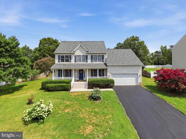 9 Pebble Pl, Fredericksburg, VA 22405