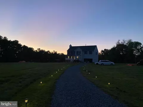 52 Blake Meadow Ln, Fredericksburg, VA 22406