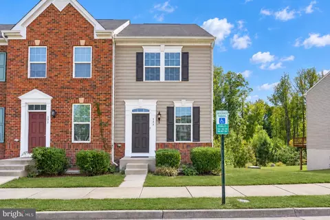 133 Streamview Dr, Fredericksburg, VA 22405