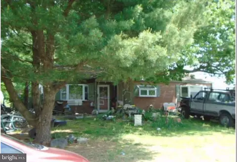 524 Oxgate Ln, Virginia Beach, VA 23462