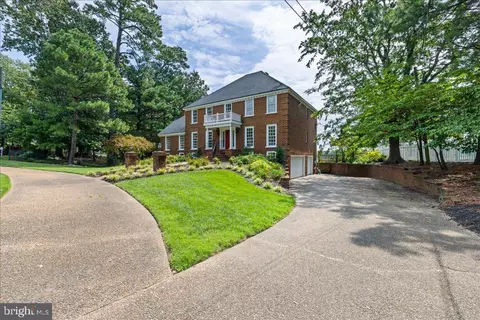 4007 Arrowhead Point Ct, Virginia Beach, VA 23455