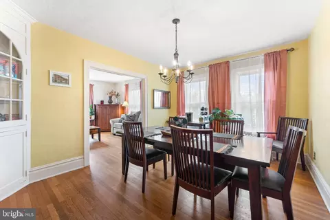 528 Pine Ave, Waynesboro, VA 22980 photo 4