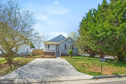 1500 3rd St, Waynesboro, VA 22980