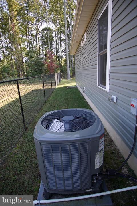 322 3rd St, Colonial Beach, VA 22443 photo 10