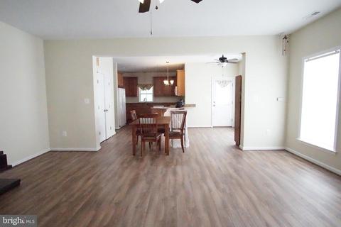 322 3rd St, Colonial Beach, VA 22443 photo 15