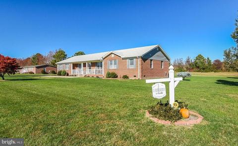 38 Silverleaf Dr, Hague, VA 22469 photo 1