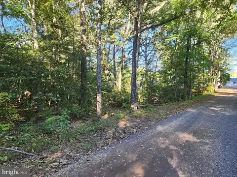 Cedar Lane, Colonial Beach, VA 22443 photo 5