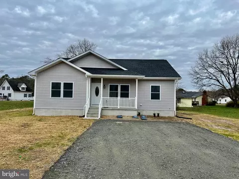 218 Cople Dr, Montross, VA 22520
