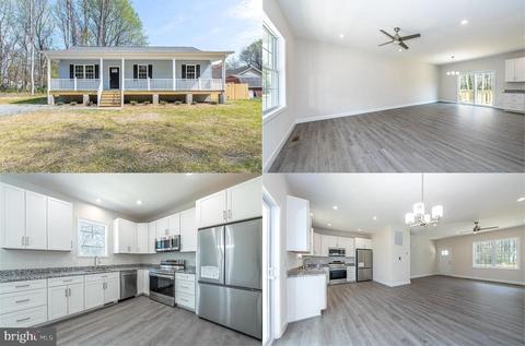 25 Deux Rue, Colonial Beach, VA 22443