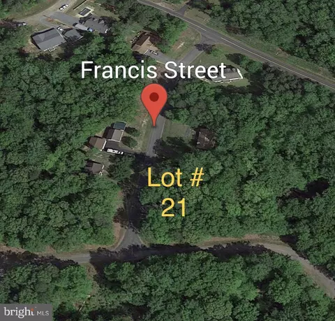 21 Francis Street, Montross, VA 22520