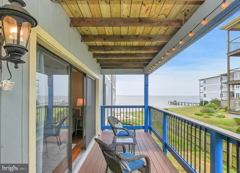 715 Washington Ave #2, Colonial Beach, VA 22443