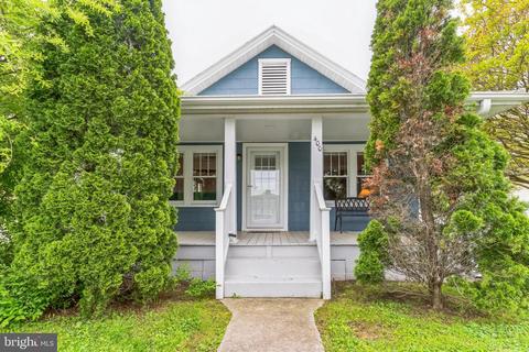 400 Livingstone St, Colonial Beach, VA 22443