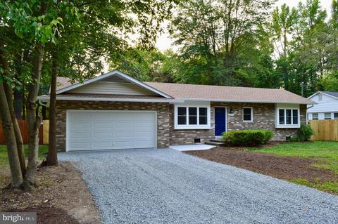 1245 Holly Vista Dr, Colonial Beach, VA 22443