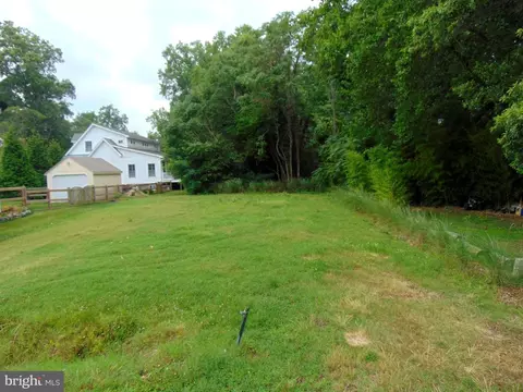 6 12th Street, Colonial Beach, VA 22443