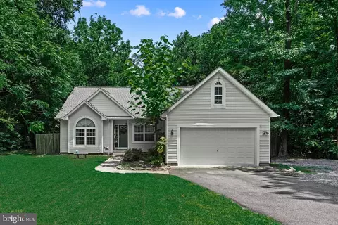 456 American Dr, Montross, VA 22520