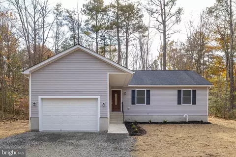 21 Holly Way, Colonial Beach, VA 22443