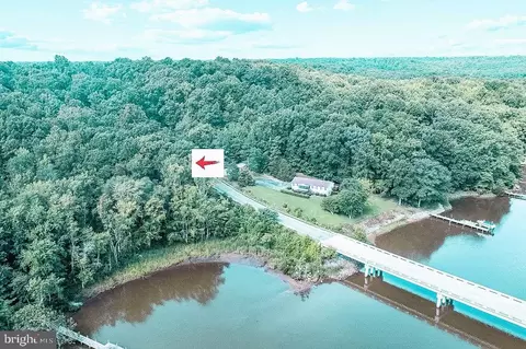 Waterside Lane, Montross, VA 22520