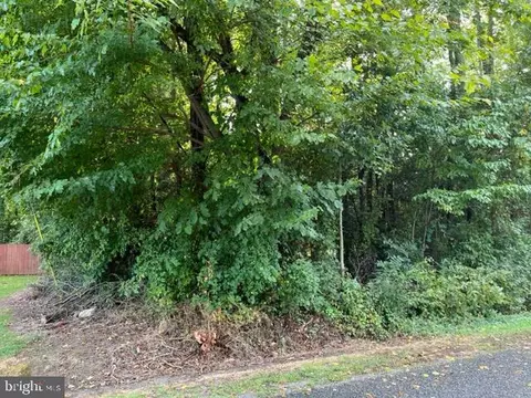 Monroe Dr, Colonial Beach, VA 22443 photo 3