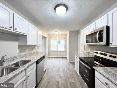 313 3rd St, Colonial Beach, VA 22443 photo 9