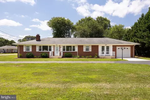 1465 Mckinney Blvd, Colonial Beach, VA 22443