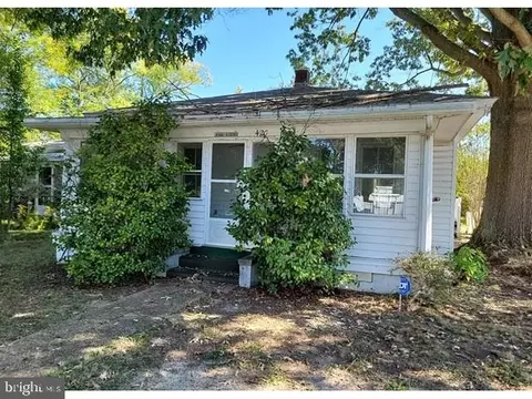 420 Monroe Bay Ave, Colonial Beach, VA 22443