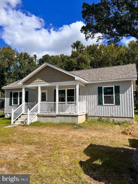 196 Santa Anita Dr, Colonial Beach, VA 22443
