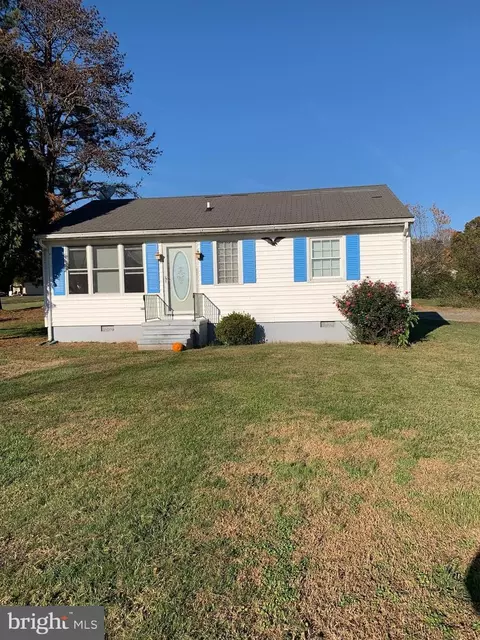 188 Chilton Rd, Montross, VA 22520