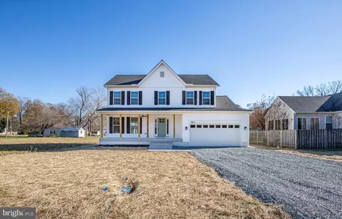 130 Mt Vernon Dr, Colonial Beach, VA 22443