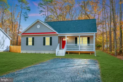 266 Westmoreland Dr, Colonial Beach, VA 22443
