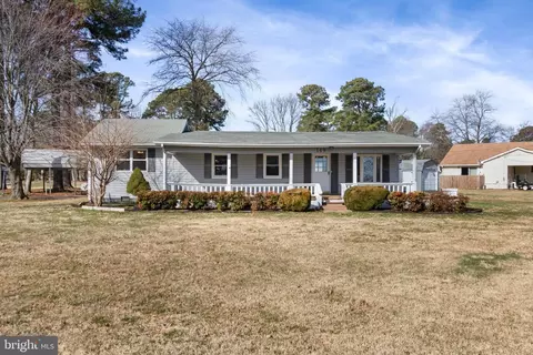 149 Shore Dr, Colonial Beach, VA 22443